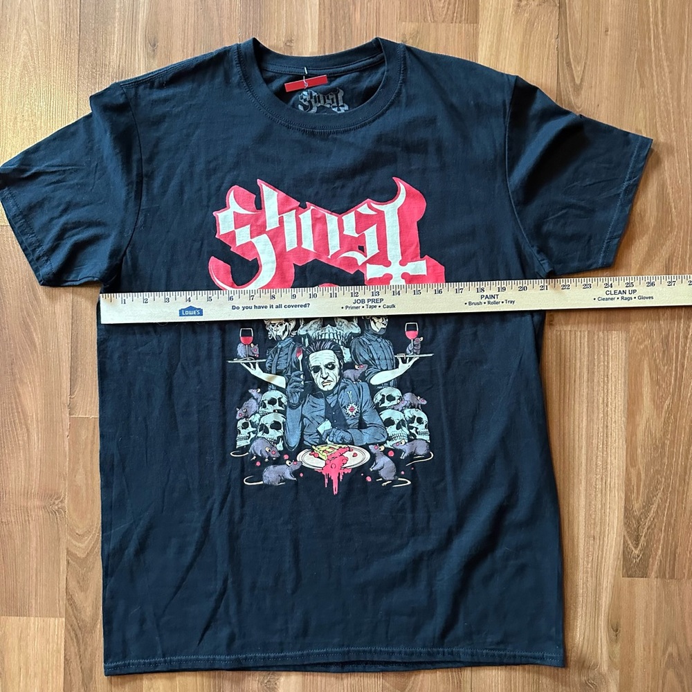 🎸🖤 NWT 💀 Ghost - Cherry 🍒 Pie T-shirt size medium 🖤🎸 Hot Topic New! - Picture 5 of 6